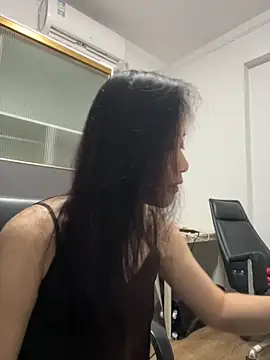 A-Kristen online show from April 2026 03:39:02 PM