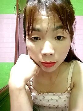 AmyLinee01 online show from March 2026 02:17:01 PM