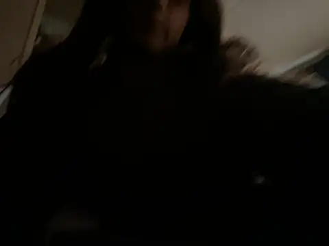 Snapshot of AlexAndriaStrips chatting on March 2026 10:49:01 PM AlexAndriaStrips online show from March 2026 10:49:01 PM