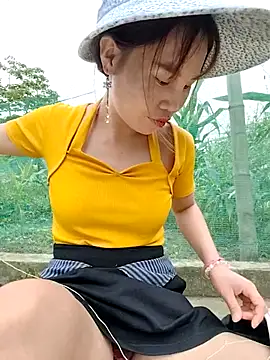 Ruby Lucy online show from March 2026 01:32:01 AM