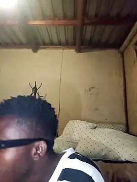 Snapshot of VrXis chatting on March 2026 10:32:01 PM VrXis online show from March 2026 10:32:01 PM