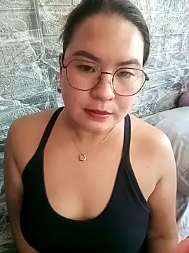 Snapshot of Amazingurlx chatting on April 2026 05:16:01 AM Amazingurlx online show from April 2026 05:16:01 AM