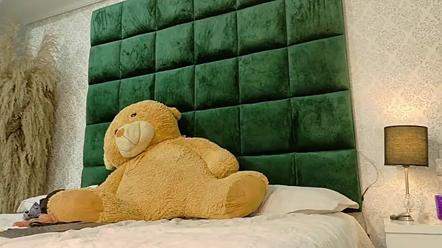 Sasha Sin online show from April 2026 11:24:02 PM