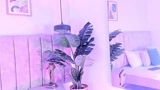 Snapshot of alissonvega chatting on March 2026 01:00:01 PM alissonvega online show from March 2026 01:00:01 PM