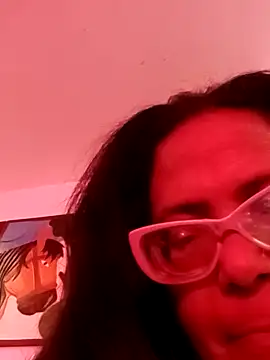 Snapshot of sexymomsn chatting on March 2026 01:11:02 PM sexymomsn online show from March 2026 01:11:02 PM