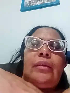 Snapshot of sexymomsn chatting on April 2026 11:47:02 PM sexymomsn online show from April 2026 11:47:02 PM