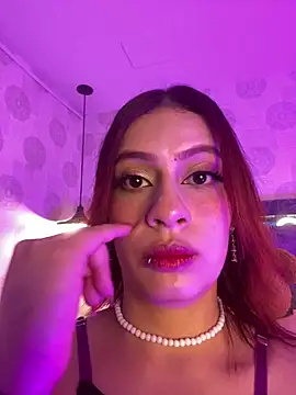 Snapshot of steffmontespink18 chatting on April 2026 01:27:02 PM steffmontespink18 online show from April 2026 01:27:02 PM