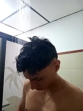 Snapshot of Diablito045 chatting on April 2026 08:50:01 PM Diablito045 online show from April 2026 08:50:01 PM