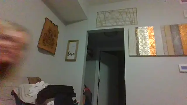 Snapshot of Britneycherry chatting on July 2026 04:07:02 AM Britneycherry online show from July 2026 04:07:02 AM