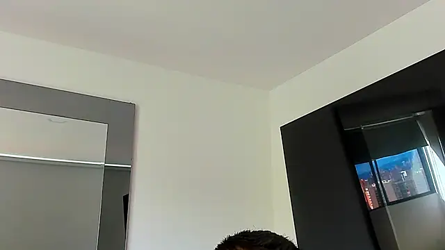 Raytorres online show from June 2026 07:15:02 PM