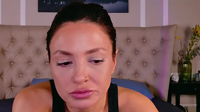 Snapshot of Alexa_Stain chatting on April 2026 08:06:02 PM Alexa Stain online show from April 2026 08:06:02 PM