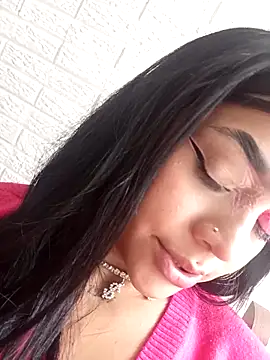 Snapshot of baby-skinnd chatting on April 2026 04:18:01 PM baby-skinnd online show from April 2026 04:18:01 PM