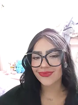 Snapshot of baby-skinnd chatting on April 2026 01:32:01 AM baby-skinnd online show from April 2026 01:32:01 AM