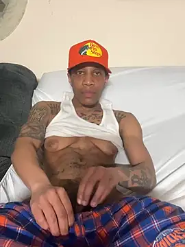 PHAT FTM KLIT87 online show from May 2026 11:45:02 PM