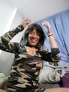 Snapshot of Abby_1-0 chatting on April 2026 11:42:01 PM Abby 1-0 online show from April 2026 11:42:01 PM