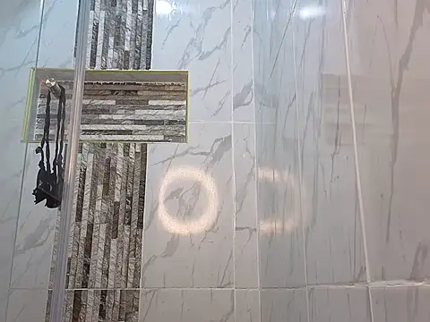 Snapshot of Linda_londres chatting on March 2026 02:17:02 AM Linda londres online show from March 2026 02:17:02 AM