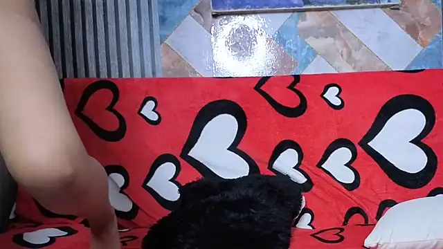 Snapshot of Linda_londres chatting on April 2026 09:15:02 PM Linda londres online show from April 2026 09:15:02 PM