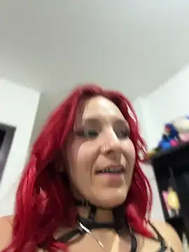 Snapshot of Amelie-RedHoney chatting on April 2026 05:23:01 AM Amelie-RedHoney online show from April 2026 05:23:01 AM