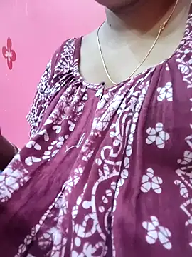 itz-priya online show from April 2026 10:16:01 PM