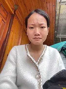 Jolinie online show from April 2026 01:53:01 AM