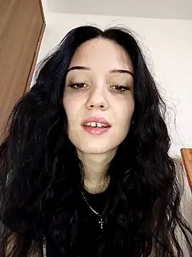 Snapshot of icedrosemarye chatting on April 2026 10:11:01 AM icedrosemarye online show from April 2026 10:11:01 AM