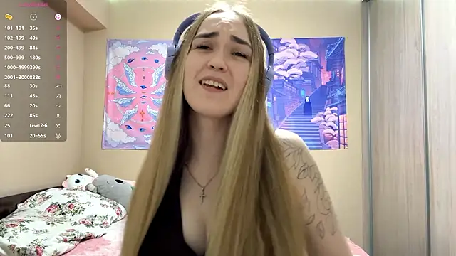 Snapshot of DenitaSpace chatting on March 2026 01:28:01 PM DenitaSpace online show from March 2026 01:28:01 PM