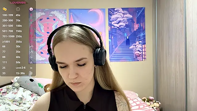 Snapshot of DenitaSpace chatting on April 2026 02:39:02 PM DenitaSpace online show from April 2026 02:39:02 PM