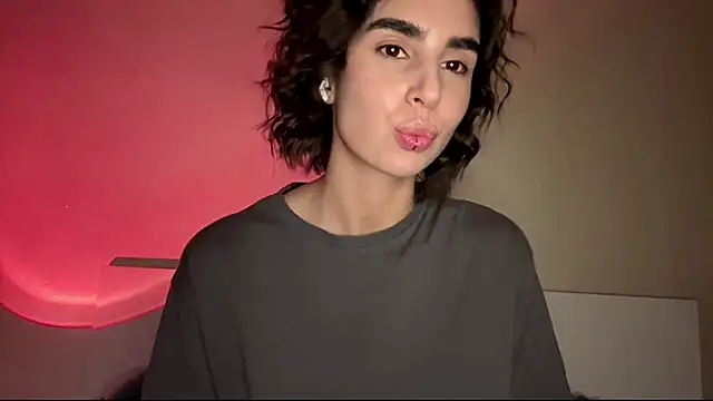 Snapshot of StephenAbati chatting on April 2026 02:03:02 PM StephenAbati online show from April 2026 02:03:02 PM