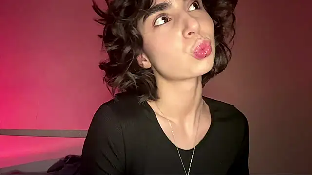 Snapshot of StephenAbati chatting on April 2026 12:13:01 PM StephenAbati online show from April 2026 12:13:01 PM