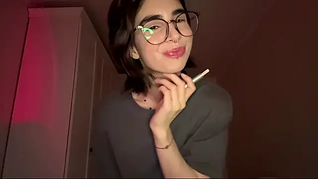 Snapshot of StephenAbati chatting on April 2026 12:28:02 PM StephenAbati online show from April 2026 12:28:02 PM