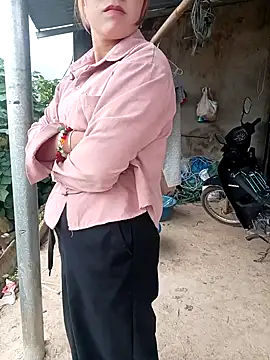 Snapshot of sena_baby chatting on March 2026 12:33:01 AM sena baby online show from March 2026 12:33:01 AM