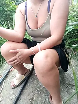 Snapshot of sena_baby chatting on April 2026 07:58:02 AM sena baby online show from April 2026 07:58:02 AM