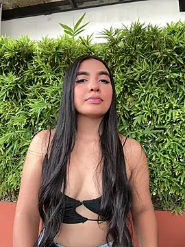 HaileyBiieber online show from April 2026 10:38:01 PM