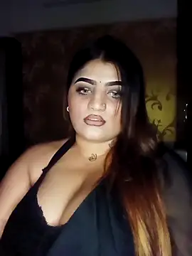 Sanaya Gil online show from April 2026 05:29:01 PM