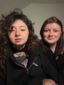 Snapshot of milou_xtx chatting on March 2026 07:59:01 PM milou xtx online show from March 2026 07:59:01 PM