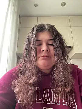 curly elise online show from April 2026 12:38:01 PM