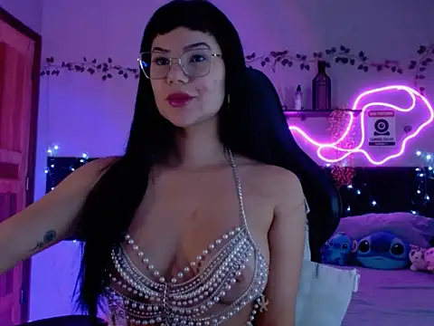 Snapshot of brunettebr chatting on April 2026 08:26:01 AM brunettebr online show from April 2026 08:26:01 AM