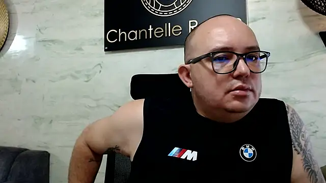 maximo daddy online show from May 2026 02:00:02 PM