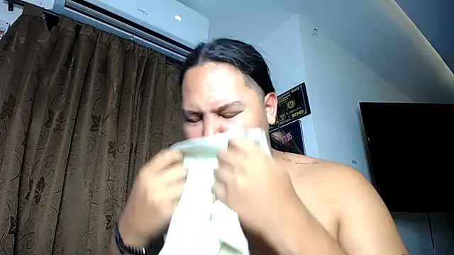 Junaiker roa1 online show from April 2026 02:01:01 AM