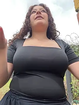 Amber rosse outdoors online show from March 2026 07:13:02 PM