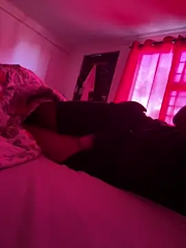 Snapshot of Kadenj92 chatting on March 2026 08:03:02 AM Kadenj92 online show from March 2026 08:03:02 AM