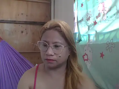 Snapshot of PinayChristine chatting on April 2026 03:12:01 AM PinayChristine online show from April 2026 03:12:01 AM