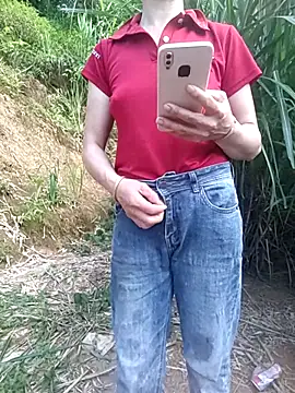 Snapshot of Lucky-beo chatting on July 2026 11:49:01 AM Lucky-beo online show from July 2026 11:49:01 AM