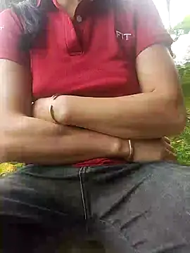 Snapshot of Lucky-beo chatting on July 2026 11:53:02 PM Lucky-beo online show from July 2026 11:53:02 PM