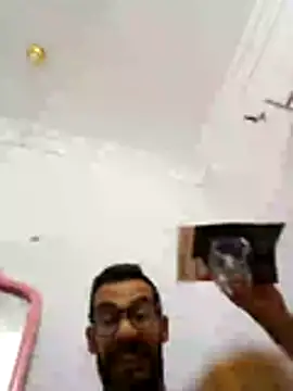 Alimohamed08 online show from July 2026 08:58:01 PM