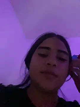 Valerials online show from April 2026 09:21:02 PM