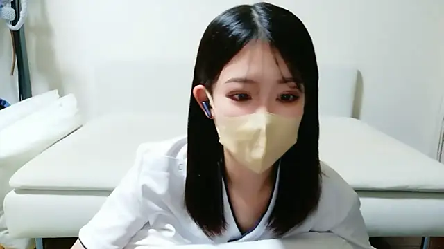 Snapshot of maya_chan_desu chatting on March 2026 03:12:01 AM maya chan desu online show from March 2026 03:12:01 AM