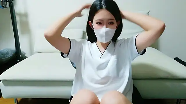 Snapshot of maya_chan_desu chatting on April 2026 08:15:01 AM maya chan desu online show from April 2026 08:15:01 AM