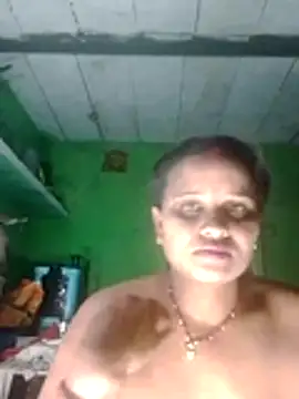 Snapshot of Shivani09900 chatting on July 2026 08:04:02 PM Shivani09900 online show from July 2026 08:04:02 PM