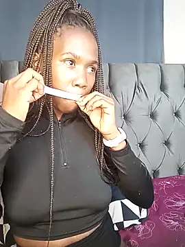 Snapshot of Cybil_Hearts chatting on April 2026 08:09:01 PM Cybil Hearts online show from April 2026 08:09:01 PM